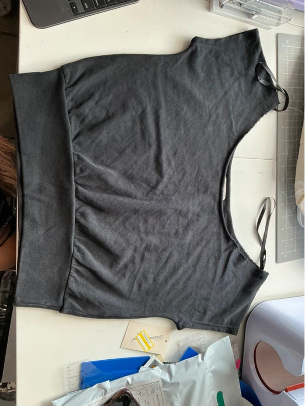 Universal thread off shoulder shirt blackk